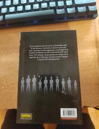Ataque a los titanes Vol. 1 - 3