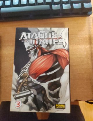 Ataque a los titanes Vol. 1 - 3