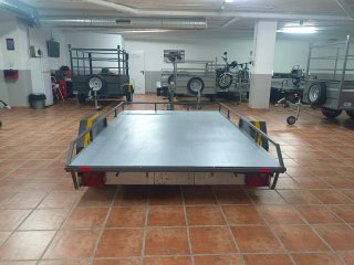 Remolque batea un eje