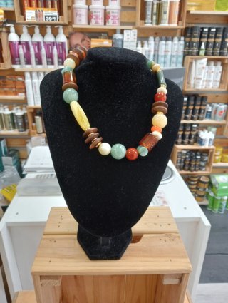 Busto para collar de bisutería