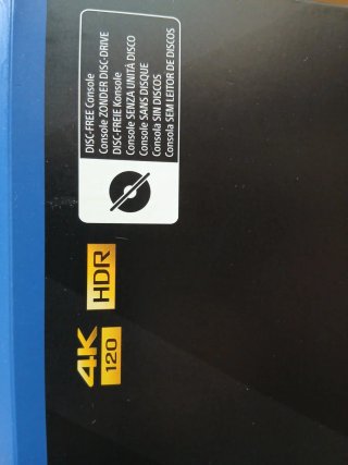PS5 Digital Edition con caja y todos los cables