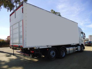 Volvo FM 11 410-CAMIONES FURGONES