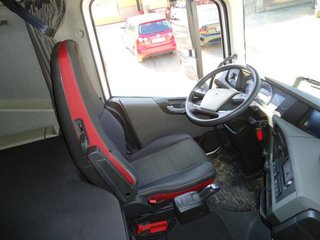 Volvo FM 11 410-CAMIONES FURGONES