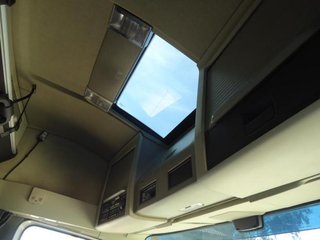 Volvo FM 11 410-CAMIONES FURGONES