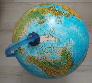 Mappamondo con nase