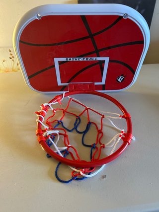 Canasta de baloncesto infantil