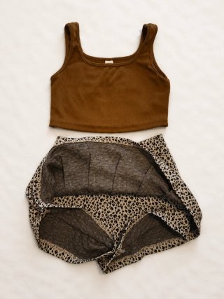 Conjunto niña top blanco y falda cuadros T8