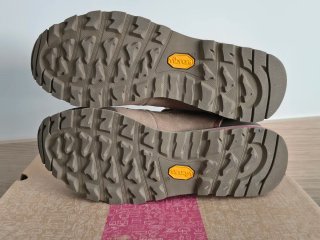 Botas de montaña CMP piel mujer talla 38