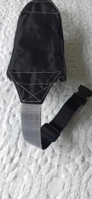 Riñonera Adidas Negra