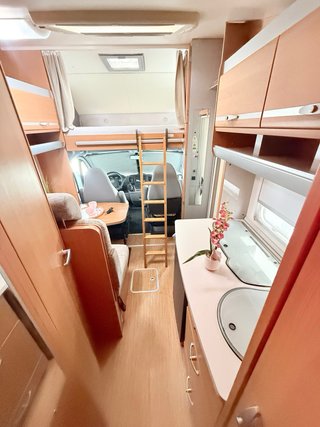 Autocaravana Knaus Alta Gama 2010 Doble Cama