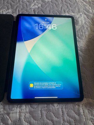 iPad Pro 11 128GB Wi-Fi + Celular Gris