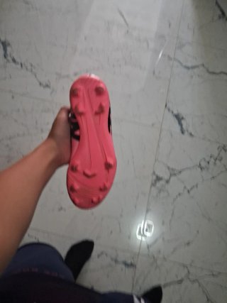 Botas de fútbol Nike Mercurial rosas