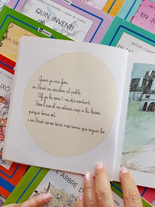 Lot de llibres per aprendre a llegir