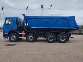 Volvo FM 400-CAMIONES BASULANTES