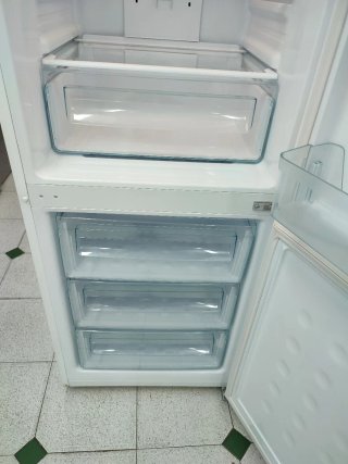 Nevera Samsung Combi 177/60cm A+ con garantía