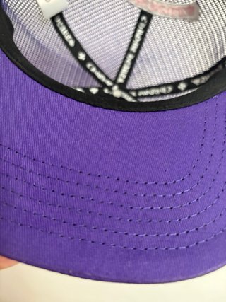 Gorra Trucker Chrome Hearts Morada y Blanca