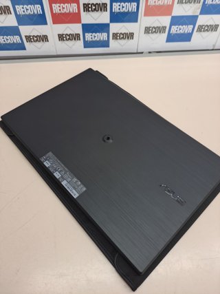 Monitor portátil USB 15,6” HD ASUS ZenScreen MB165B negro