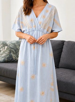 Vestido largo boho azul bordado