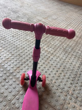 Patinete infantil rosa 3 ruedas
