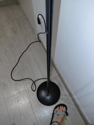 Lámpara de pie moderna