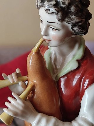 Figura de porcelana  Salvador Mallol