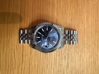 Rolex Datejust 41mm Esfera Azul Brazalete Jubilee