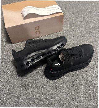 On Cloudmonster Zapatillas Negras EU 40