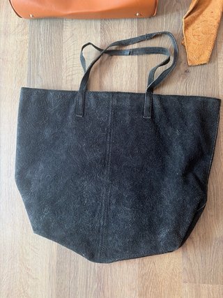Bolso de piel Guess marrón y negro
