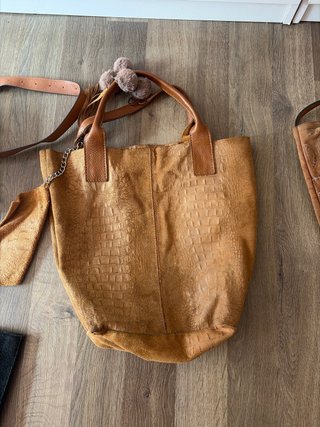 Bolso de piel Guess marrón y negro