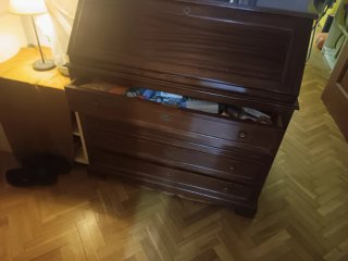 Escritorio inglés madera con cajones. Hecho a mano