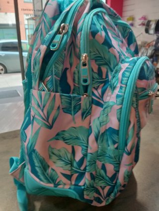 Mochila con estampado tropical