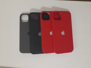 Lote 4 Fundas iPhone 15 (Varias)