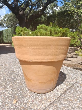 Macetas Grandes Terracota, en El Escorial