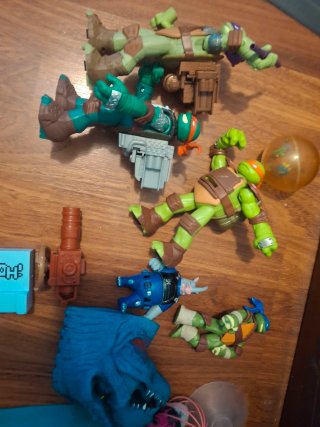 Lote Juguetes Figuras Acción y Nerf