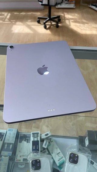 iPad Air Morado 256GB M3 Batería 100%