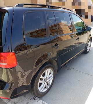 Volkswagen Touran 2011