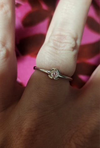 Anillo Tous Oro Blanco 18kt y Diamante