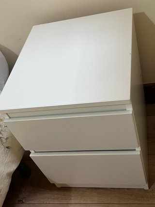 Mesita de noche Ikea MALM blanca
