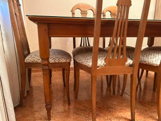 Mesa de comedor más sillas