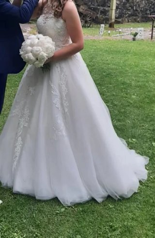 Vestido de Novia elegante y sofisticado.