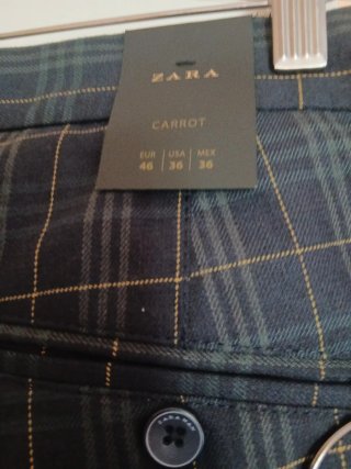 Pantalón cuadros ZARA azul marino y raya amarilla