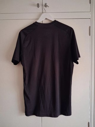 Camiseta Joma Negra