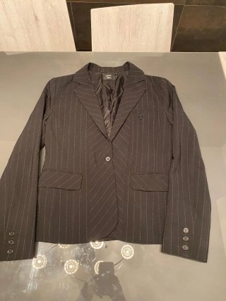 Traje de chaqueta y pantalón rayas