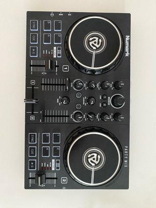 Controladora DJ Numark Party Mix