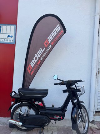 Vespino NLX Negra