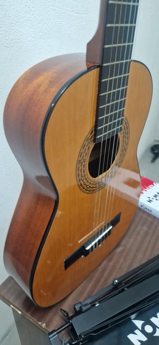Guitarra clásica/acústica