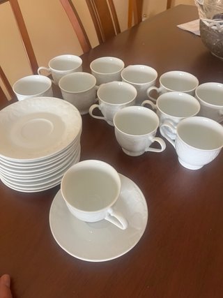 Juego 12 tazas y platos de café