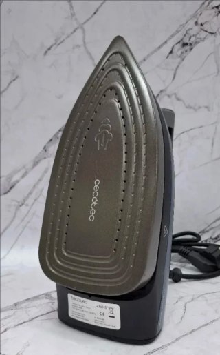 Plancha Cecotec y ionhero 3000 sauna I-pum