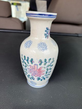 Jarrón de porcelana pequeño