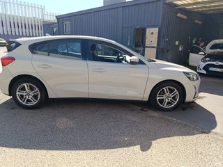 Ford Focus - Desde 197€ al mes ¡sin entrada!
